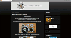 Desktop Screenshot of mistakeninsanity.blogspot.com