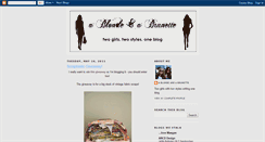 Desktop Screenshot of ablondeandabrunetteblog.blogspot.com