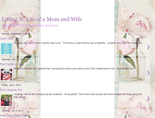 Tablet Screenshot of losingitlifeofamomandwife.blogspot.com