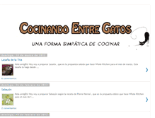 Tablet Screenshot of cocinandoentregatos.blogspot.com