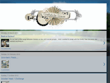 Tablet Screenshot of craftaholicleanie.blogspot.com