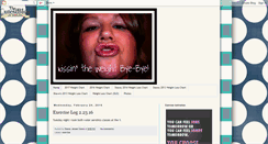Desktop Screenshot of kissintheweightbyebye.blogspot.com