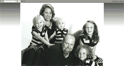 Desktop Screenshot of montroyfamily.blogspot.com